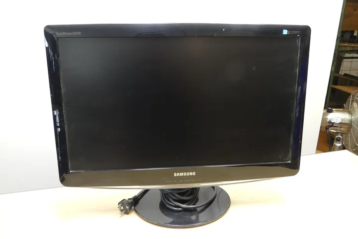Samsung - Color Display Unit Modell: SyncMaster B2430